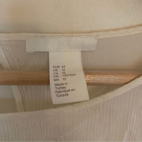 H&M boho flowy sleeve top long sleeve eyelet cut out size 12 - Picture 2 of 6